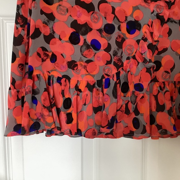 Anthropologie HD In Paris Silk Peplum Ruffle Blouse Top Cap Sleeves Dots Print - Picture 4 of 9